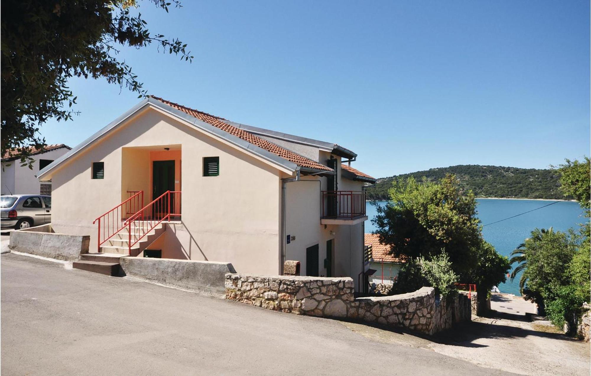 Gorgeous Apartment In Tisno With Kitchen Eksteriør billede